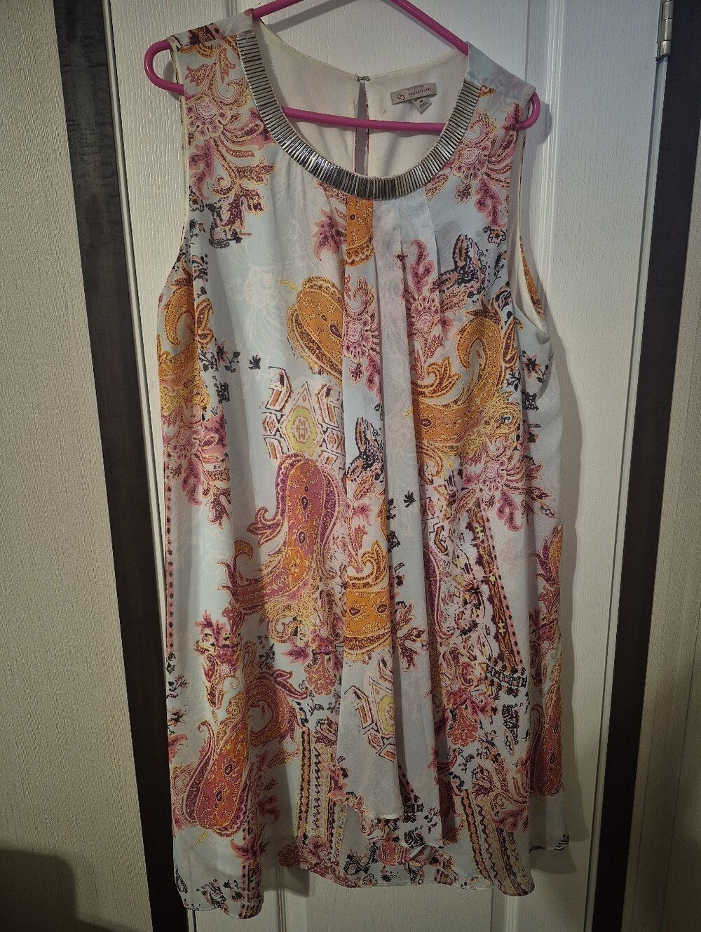 Paisley Print Sleeveless Midi Dress in Light Blue & Pink